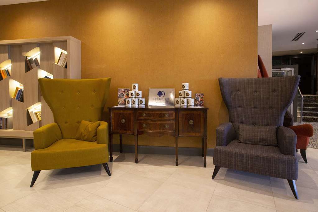 Doubletree By Hilton Reading M4 J10 Winnersh Interior photo