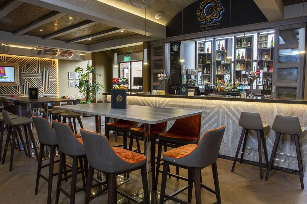 Doubletree By Hilton Reading M4 J10 Winnersh Restaurant photo